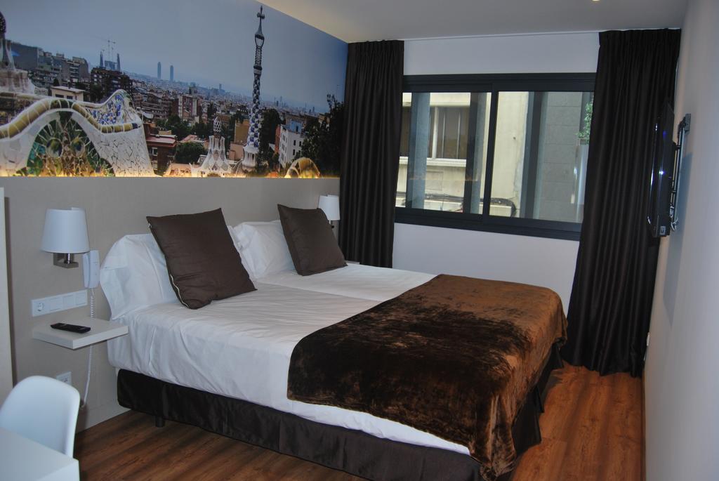 Hotel Bestprice Gracia Barcelona Zimmer foto