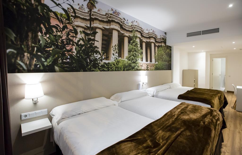 Hotel Bestprice Gracia Barcelona Zimmer foto